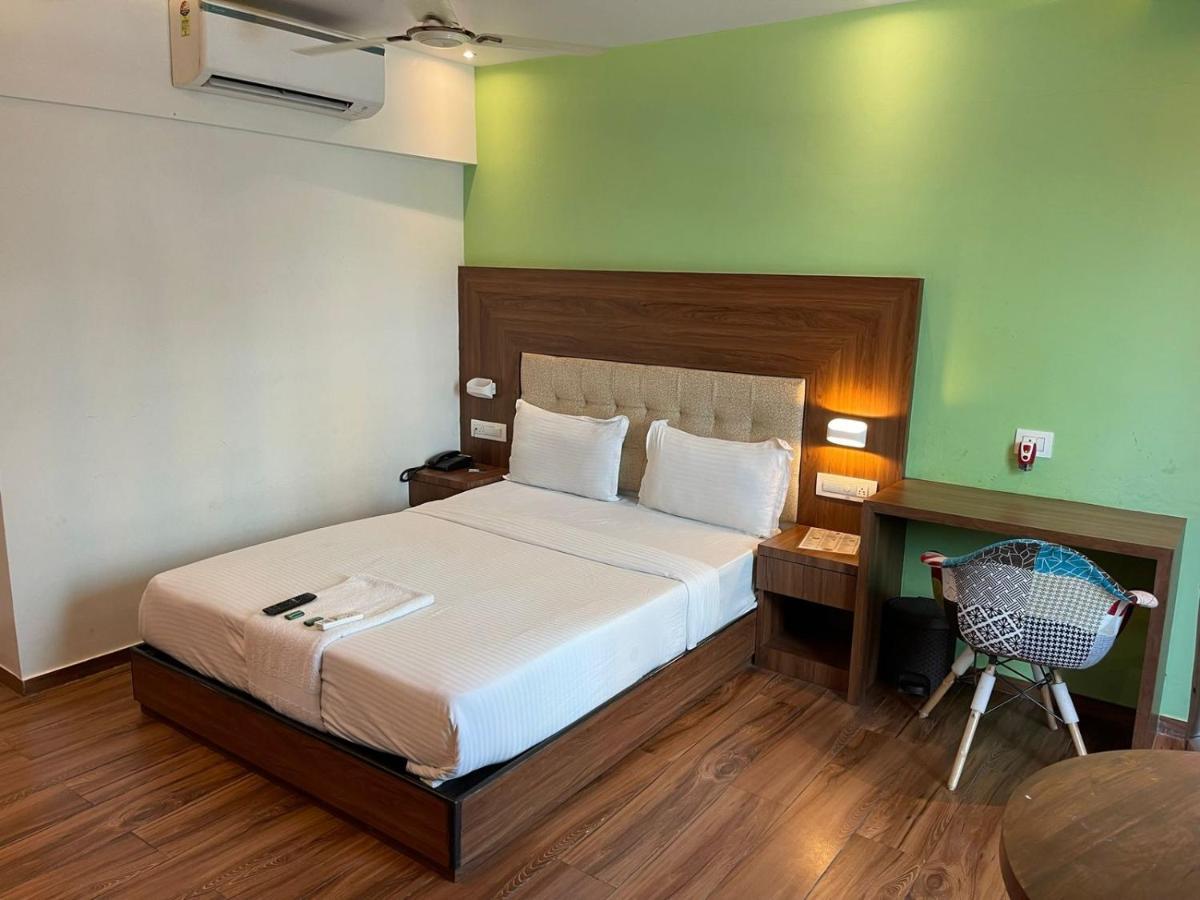 Hotel Byaris International By Bizzgrow Hotels 孟买 外观 照片